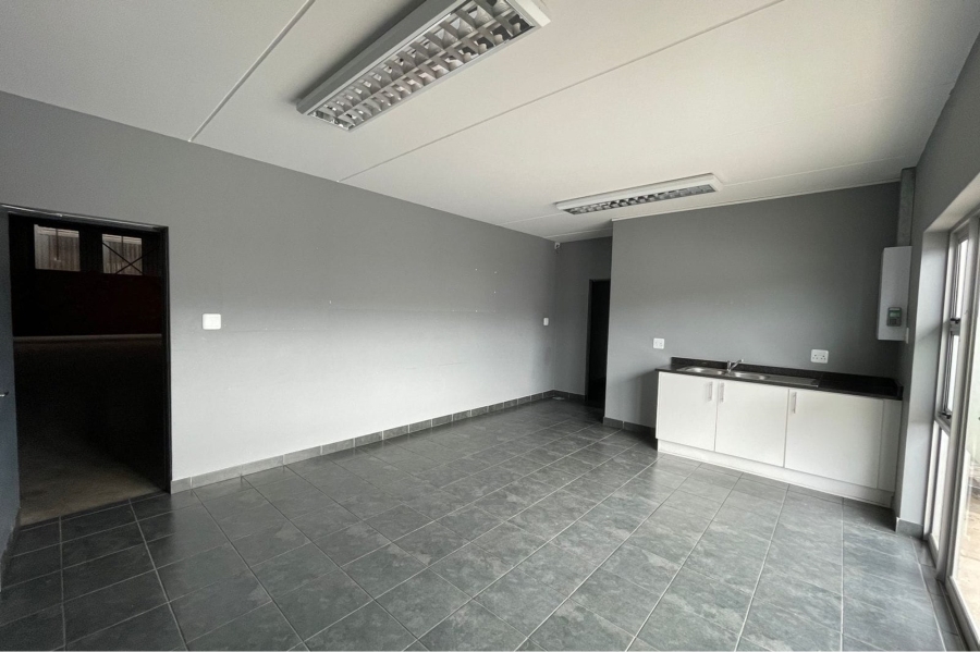 To Let commercial Property for Rent in Greenbushes Industrial Park Eastern Cape